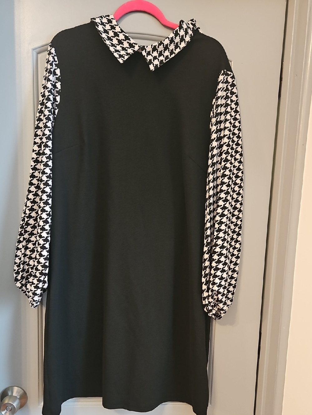 Black Shift Dress with Houndstooth Collar & Sleeves